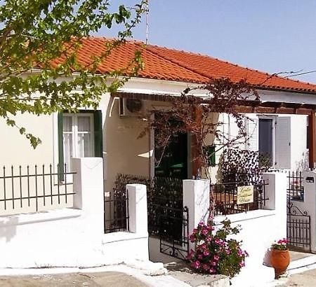 Kontos-Traditional House In Andros Beach Exterior photo